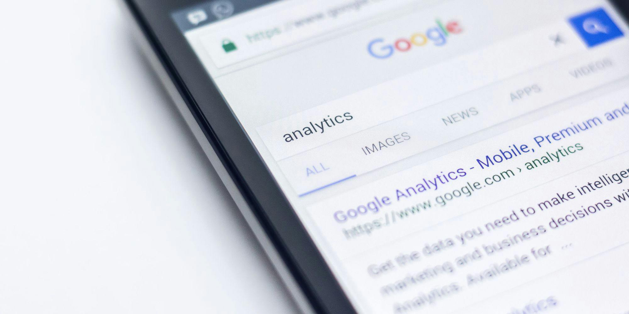 Cover Image for Analyse website and campaign performance with Google Analytics